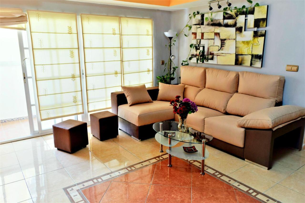 Bonito Apartamento Centrico Y Cerca De La Playa. Malaga Bagian luar foto