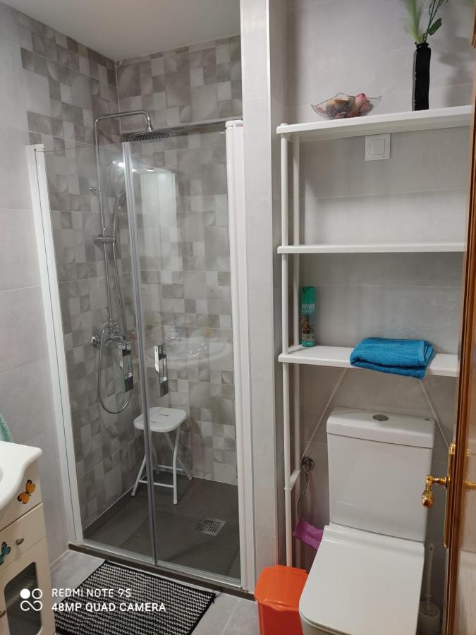 Bonito Apartamento Centrico Y Cerca De La Playa. Malaga Bagian luar foto